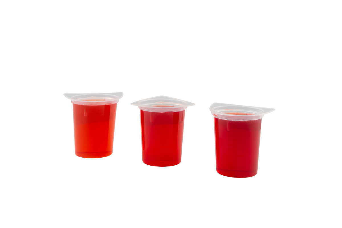 Lot de trois béchers en plastique gradués