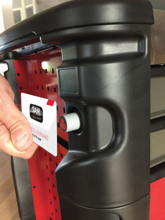 SERVANTE 41 - 5 TIROIRS - A BADGE MAGNETIQUE - ROUGE