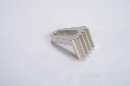 bride dentelee pour blocage volant moteur psa - fiat