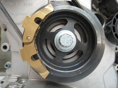 outil de montage de courroie elastique