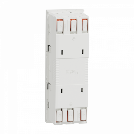 Unica - prise triple 2P+T - FR - 45° - Blanc - méca seul